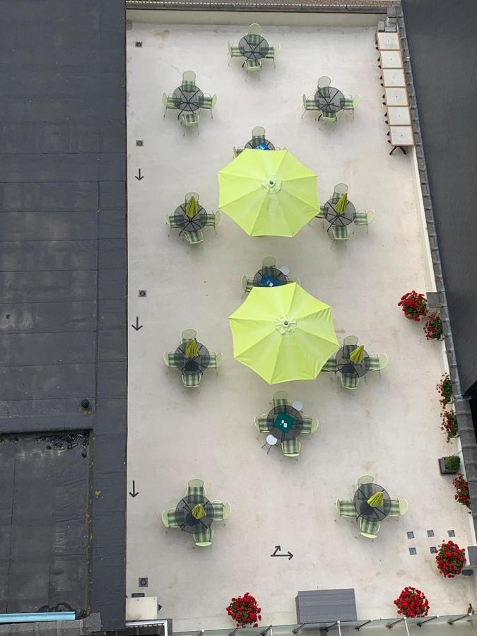 Studio 105 Op Zeedijk Met Frontaal Zeezicht 1Ste Verdiep Middelkerke Exterior foto